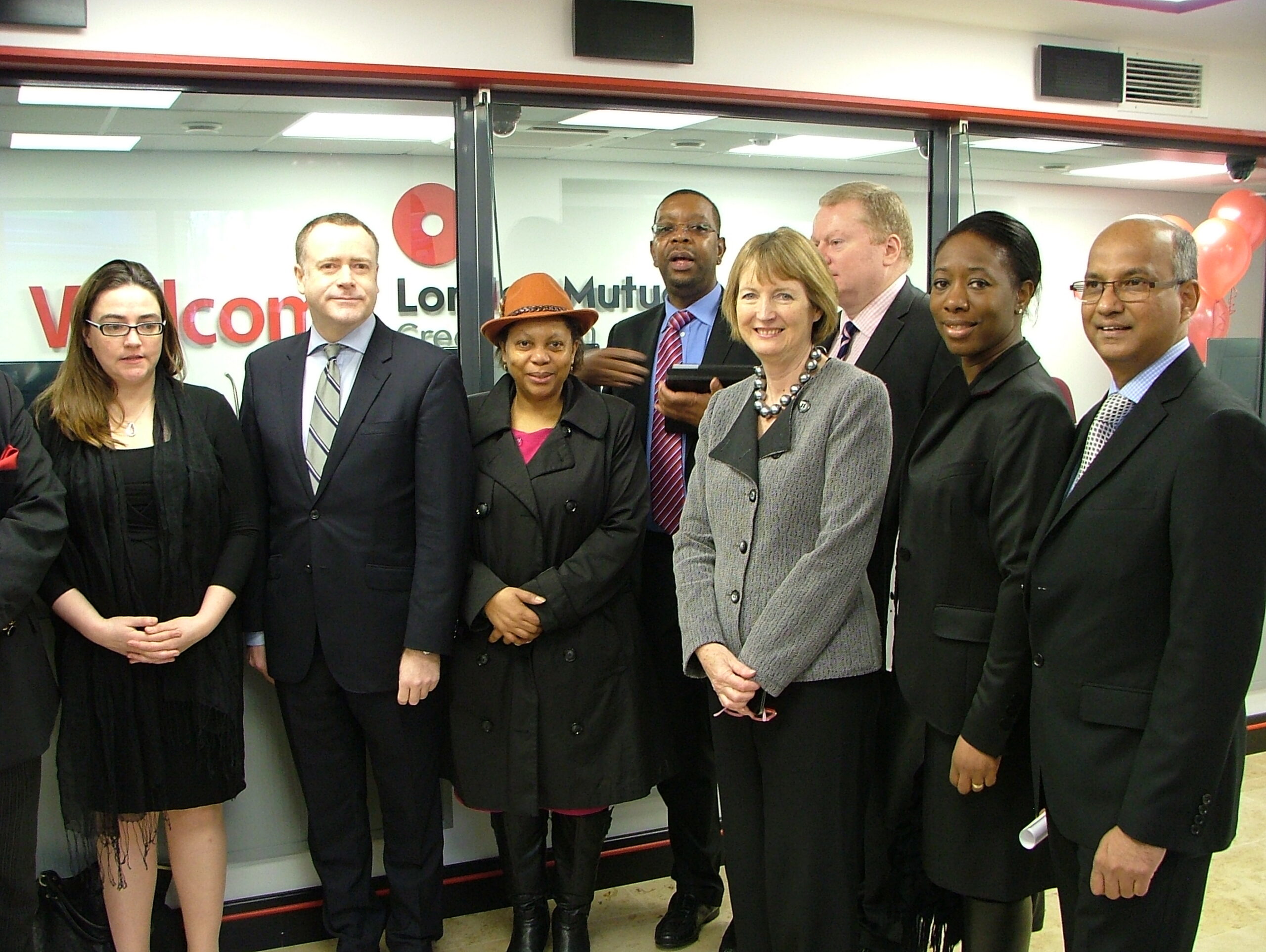 Harriet Harman MP visits Peckham Branch of London Mutual Credit Union